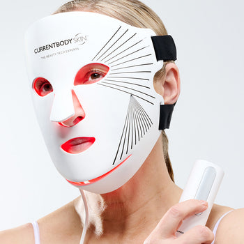 LED light therapy mask